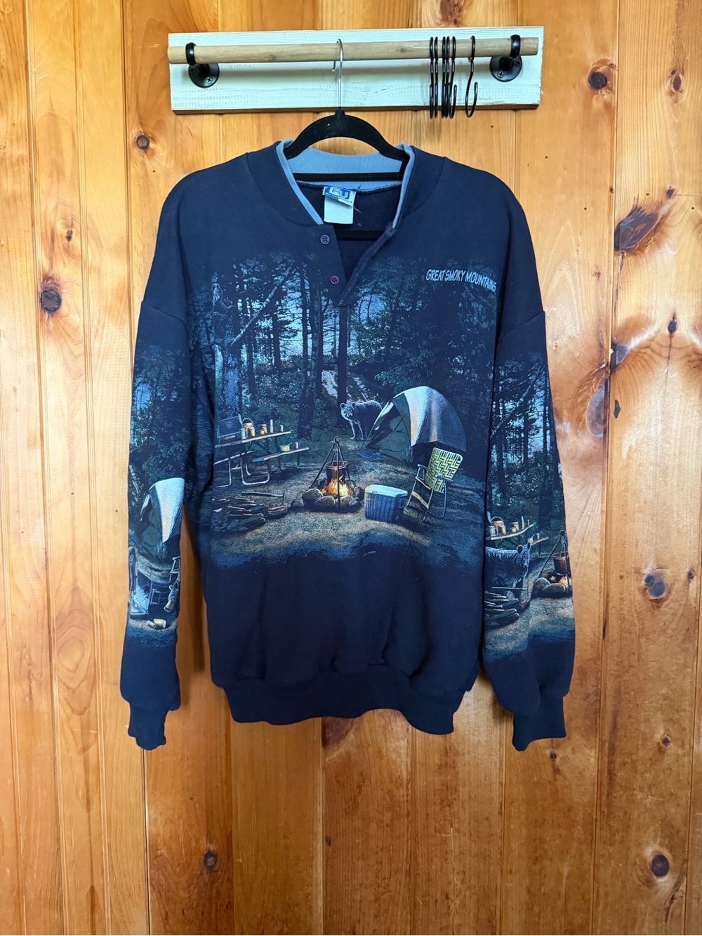 Great Smokey Mountains Black Scenic Campfire Men's Sweatshirt